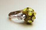 Olive-Kiss Ring mit CIM-Glas-Perle (verkauft Zürich) Olive-Kiss Ring mit CIM-Glas-Perle (verkauft Zürich)
