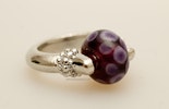 "Cassis" Fingerring aus mit schöner dunklen Violett/Lila Glasperle (verkauft Zürich) "Cassis" Fingerring aus mit schöner dunklen Violett/Lila Glasperle (verkauft Zürich)