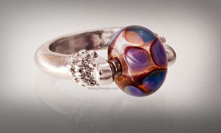 "Aura" Fingerring mit Perle aus Murano-&Double-Helix Glas