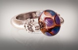 "Aura" Fingerring mit Perle aus Murano-&Double-Helix Glas "Aura" Fingerring mit Perle aus Murano-&Double-Helix Glas