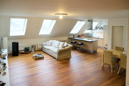 Wohnzimmer / Küche Wohnzimmer / Küche