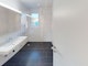 Badezimmer mit Dusche Badezimmer mit Dusche