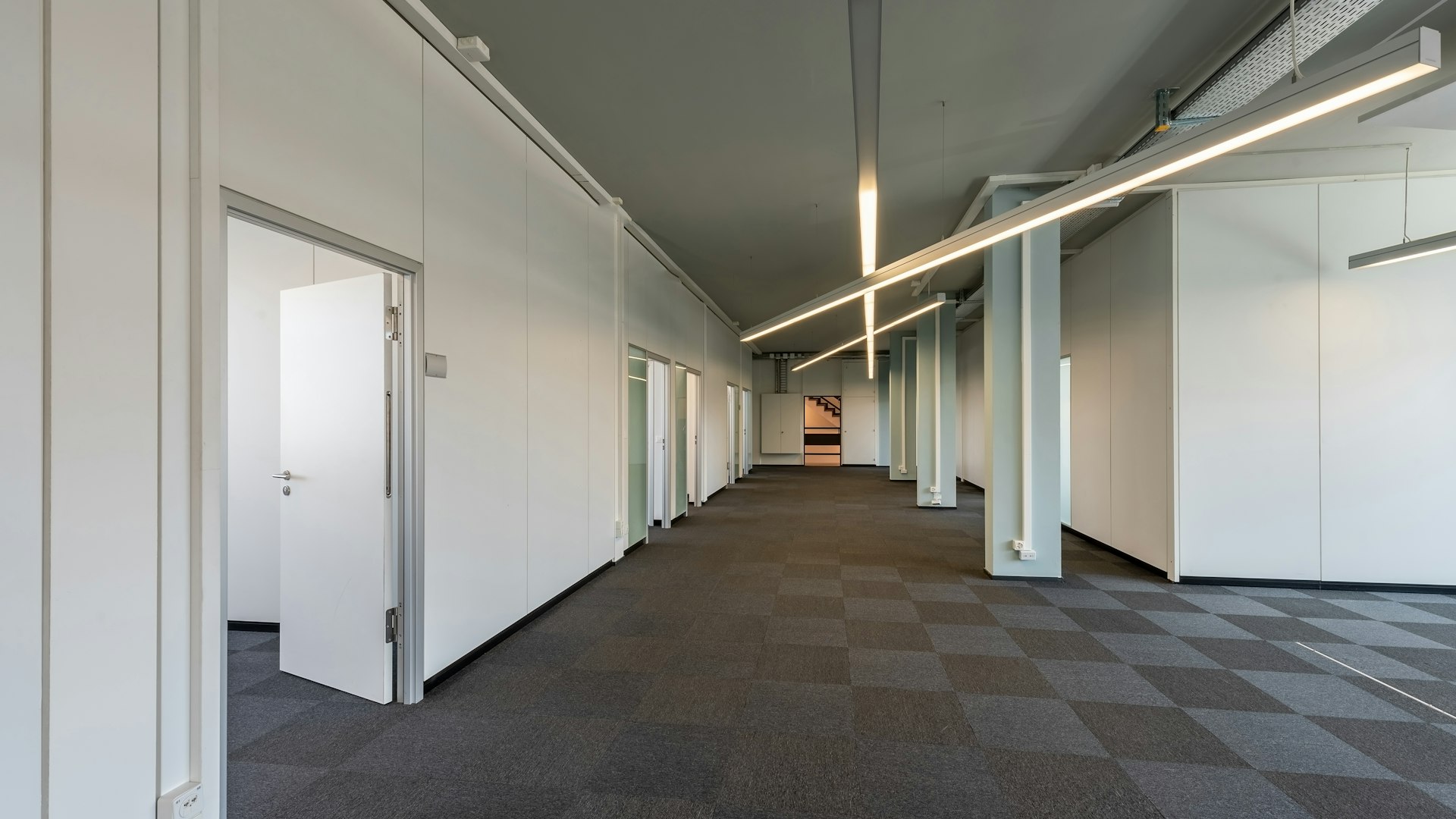 _SB22061 Grossraumbüro 7 _SB22061 Grossraumbüro 7