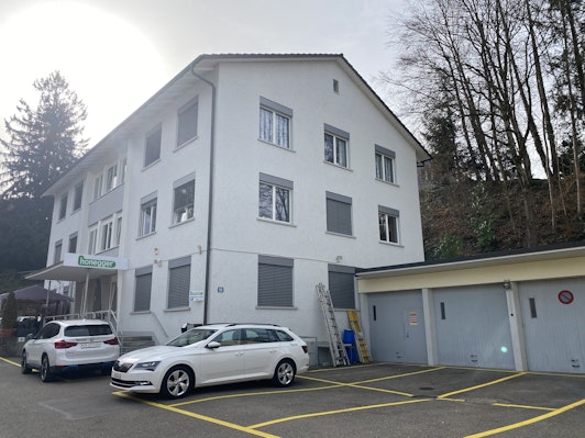 Büro-/Gewerbehaus Büro-/Gewerbehaus