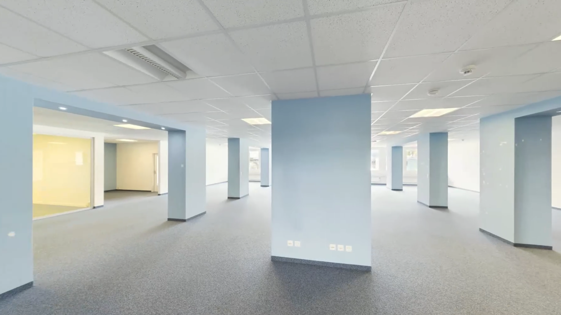 belüftetes Sitzungszimmer belüftetes Sitzungszimmer