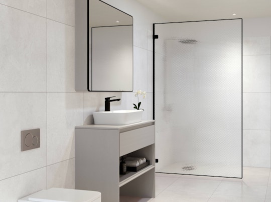 Badezimmer mit Dusche