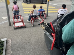 Transport der Kindervelos für Eröffnungsfeier 2025 Transport der Kindervelos für Eröffnungsfeier 2025